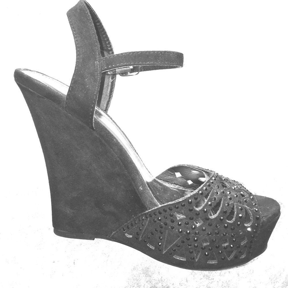 Ladies, black wedges, size 7 1/2